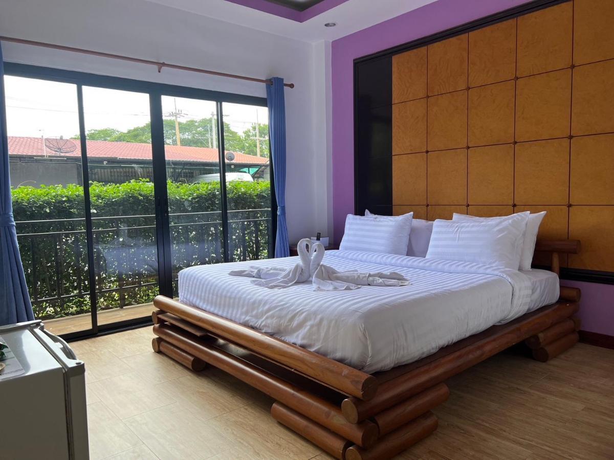 Kan Home Hotel Kanchanaburi Exterior photo
