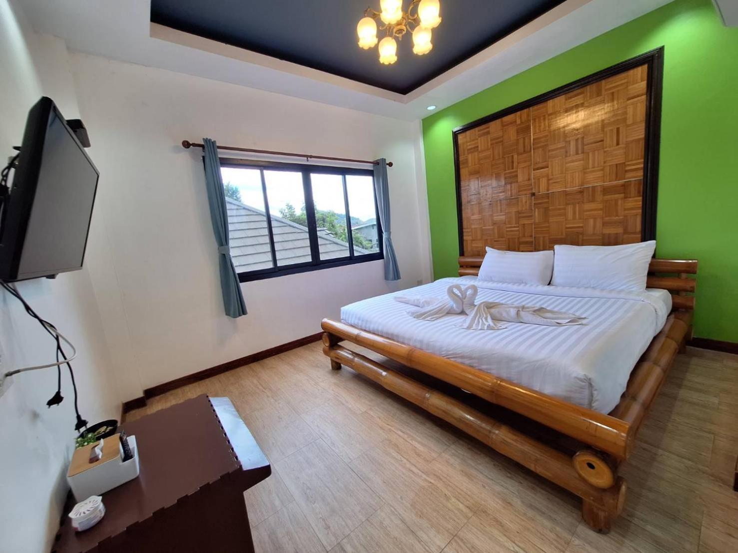 Kan Home Hotel Kanchanaburi Exterior photo