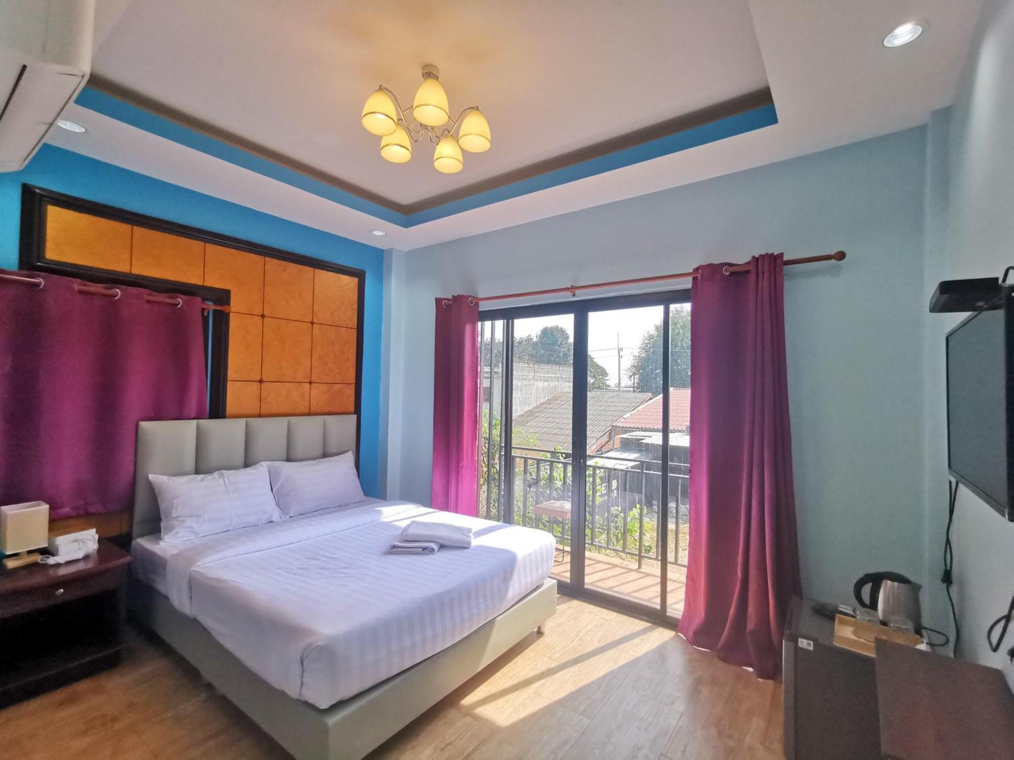 Kan Home Hotel Kanchanaburi Exterior photo