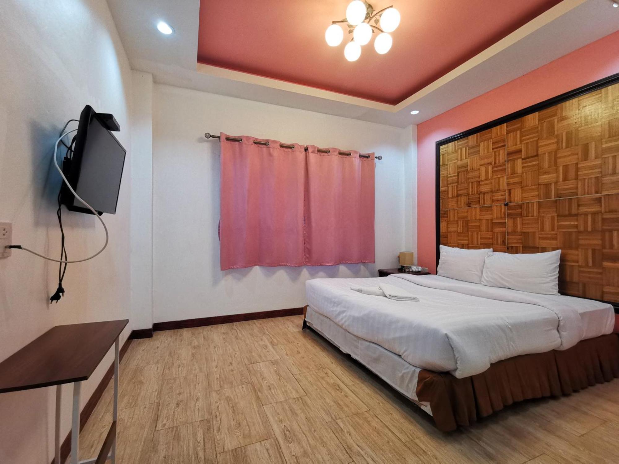Kan Home Hotel Kanchanaburi Exterior photo